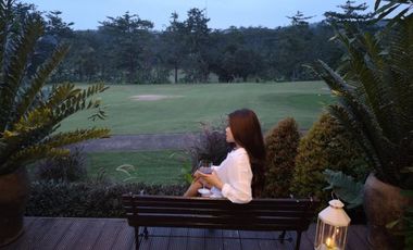 Villa Taman Dayu Pandaan Tropical Style Golf View