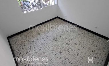 casa en arriendo en la castellana. Cod A68504
