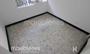 casa en arriendo en la castellana. Cod A68504