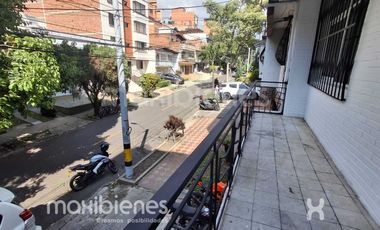 casa en arriendo en la castellana. Cod A68504