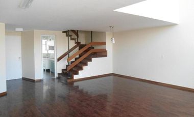Venta de Casa en  Ramos Mejia 7 ambientes