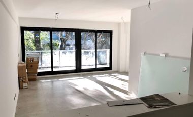 Venta de Casa en  Ramos Mejia 7 ambientes