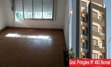 CASA EN DOS PLANTAS IDEAL DOS FAMILIAS / QUINCHO  / PILETA / GARAJE 3 AUTOS / (valor publicado a modo figurativo NO INFORMATIVO CONSULTE)
