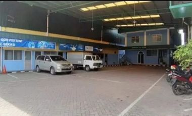 gedung olahraga bekasi barat milik keluarga Bulutangkis dan futsal luas 4440 m2 SHM