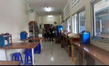 gedung olahraga bekasi barat milik keluarga Bulutangkis dan futsal luas 4440 m2 SHM