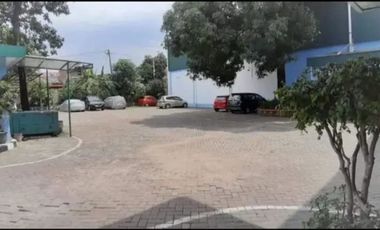 gedung olahraga bekasi barat milik keluarga Bulutangkis dan futsal luas 4440 m2 SHM