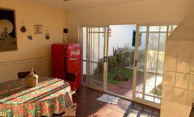 MUY LINDA CASA DE 5 AMB