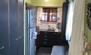 MUY LINDA CASA DE 5 AMB