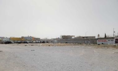 RENTA DE TERRENO EN AV. TALAMAS CAMANDARI