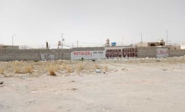 RENTA DE TERRENO EN AV. TALAMAS CAMANDARI