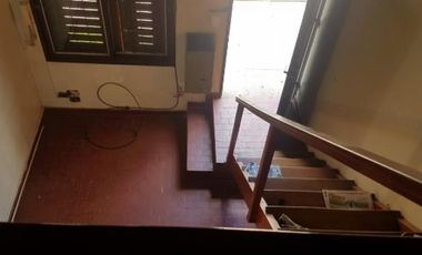 DUPLEX DE 2 AMBIENTES EN VENTA - MORON SUR