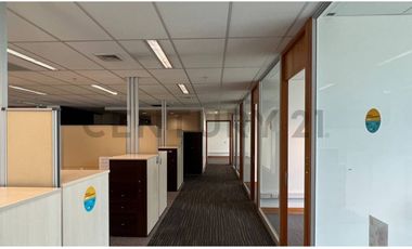 Espectacular Oficina de 399 m2 Barrio San Damián