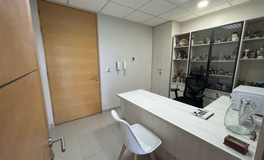 Oficina en venta, Clínica Dental o estética, Lo Barnechea