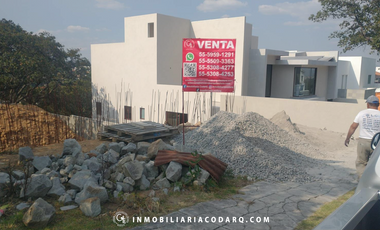 Terreno en venta con proyecto arquitectónico en Prado Largo