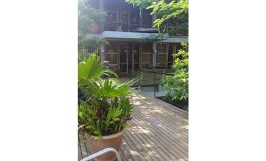 ALQUILER / VENTA CASA DE MADERA AMOBLADA GAMBOA