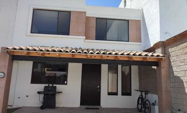 CASA EN RENTA EN LOMAS DE ANGELOPOLIS PUEBLA