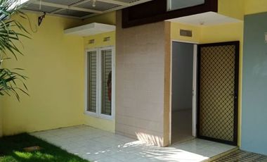 Rumah Disewakan Valencia Residence Puri Surya Jaya Sidaorjo NN