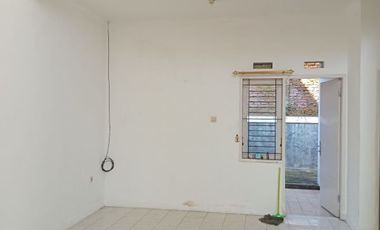 Rumah Disewakan Valencia Residence Puri Surya Jaya Sidaorjo NN