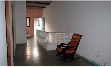 CASA EN VENTA CERCA AL TERMINAL - SANTA MARTA