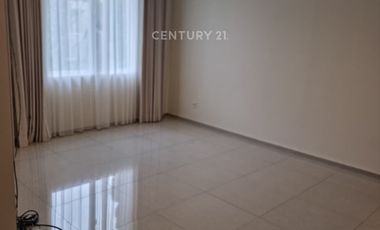 Disewakan Rumah Area Cilandak Barat Modern Look Dekat Citos