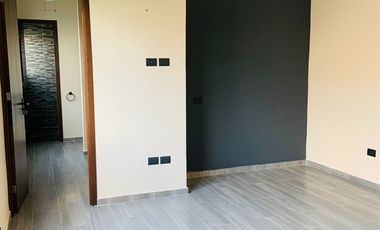 Casa de 3 Habitaciones en el Yucatán Country Club, Priv. TUMIN