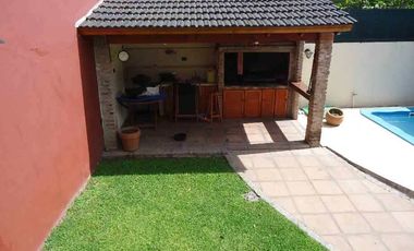 Casa en venta en Castelar Sur