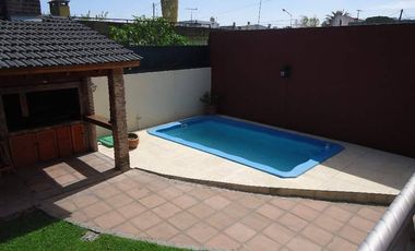 Casa en venta en Castelar Sur
