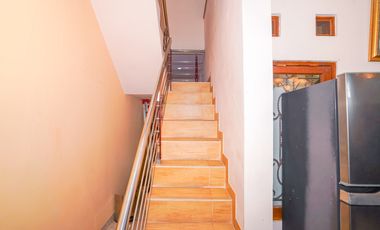 Rumah Hadap Selatan LT 112 SHM 8 Menit ke Stasiun Depok J-44222