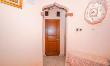 Rumah Hadap Selatan LT 112 SHM 8 Menit ke Stasiun Depok J-44222