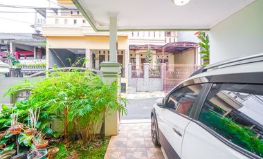 Rumah Hadap Selatan LT 112 SHM 8 Menit ke Stasiun Depok J-44222