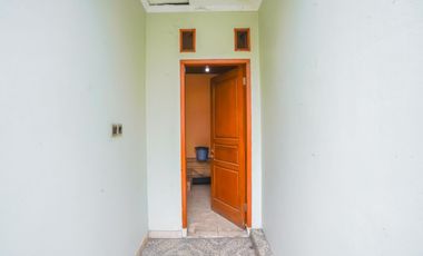 Rumah Hadap Selatan LT 112 SHM 8 Menit ke Stasiun Depok J-44222