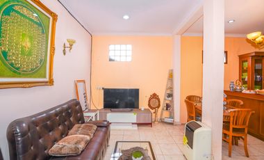 Rumah Hadap Selatan LT 112 SHM 8 Menit ke Stasiun Depok J-44222