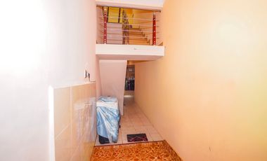 Rumah Hadap Selatan LT 112 SHM 8 Menit ke Stasiun Depok J-44222