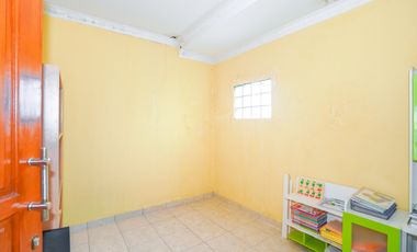 Rumah Hadap Selatan LT 112 SHM 8 Menit ke Stasiun Depok J-44222