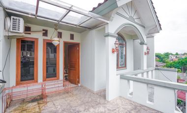 Rumah Hadap Selatan LT 112 SHM 8 Menit ke Stasiun Depok J-44222