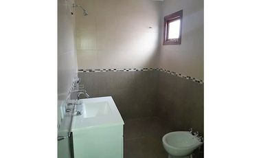 ¡CASA EN PH CON PISCINA! IMPECABLE