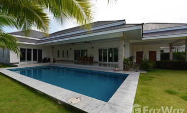 3 Bedrooms Private Pool Villa for Rent