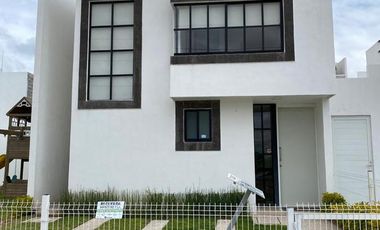 HERMOSAS CASAS EN VENTA AL NORTE POR AV. PASEOS DE AGUASCALIENTES