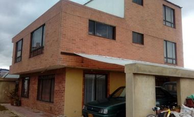casa en venta en chía. Cod V2074