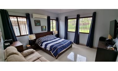 Se Vende Casa en San Miguelito $ 300 k