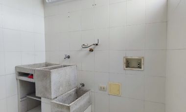 apartamento en arriendo en via al club tennis. Cod A17947