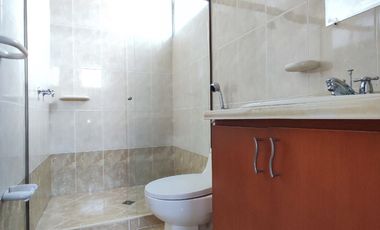 apartamento en arriendo en via al club tennis. Cod A17947