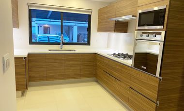 HERMOSA CASA EN RENTA EN FENIX RESIDENCIAL