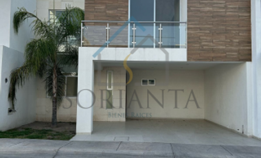 Casa en venta al norte de aguascalientes