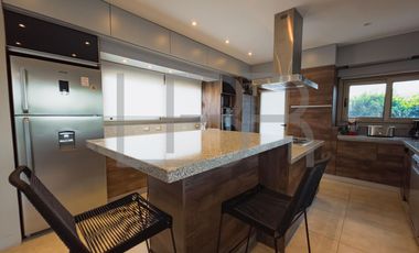 Casa en Club Miralagos