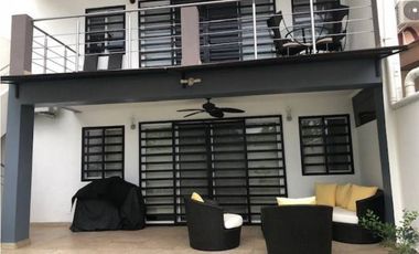 Se Alquila Casa en Altos de Panamá Limajo $ 1.500 AB