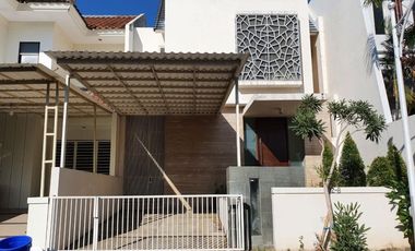 Rumah disewakan di Sambikerep, Surabaya