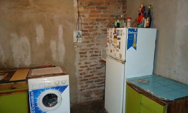 Casa sobre 600 m2 en La Carolina, Ing. Allan, Fcio. Varela