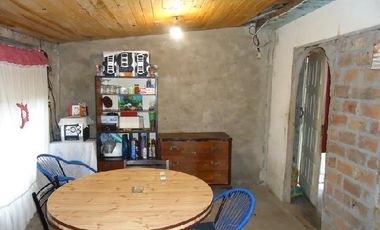 Casa sobre 600 m2 en La Carolina, Ing. Allan, Fcio. Varela