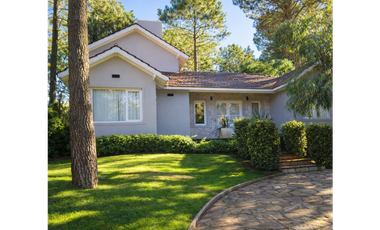 CARILO CASA EN VENTA